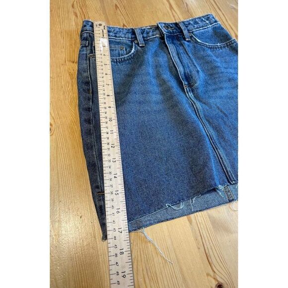 H&M Blue Denim Mini Skirt - Picture 6 of 7